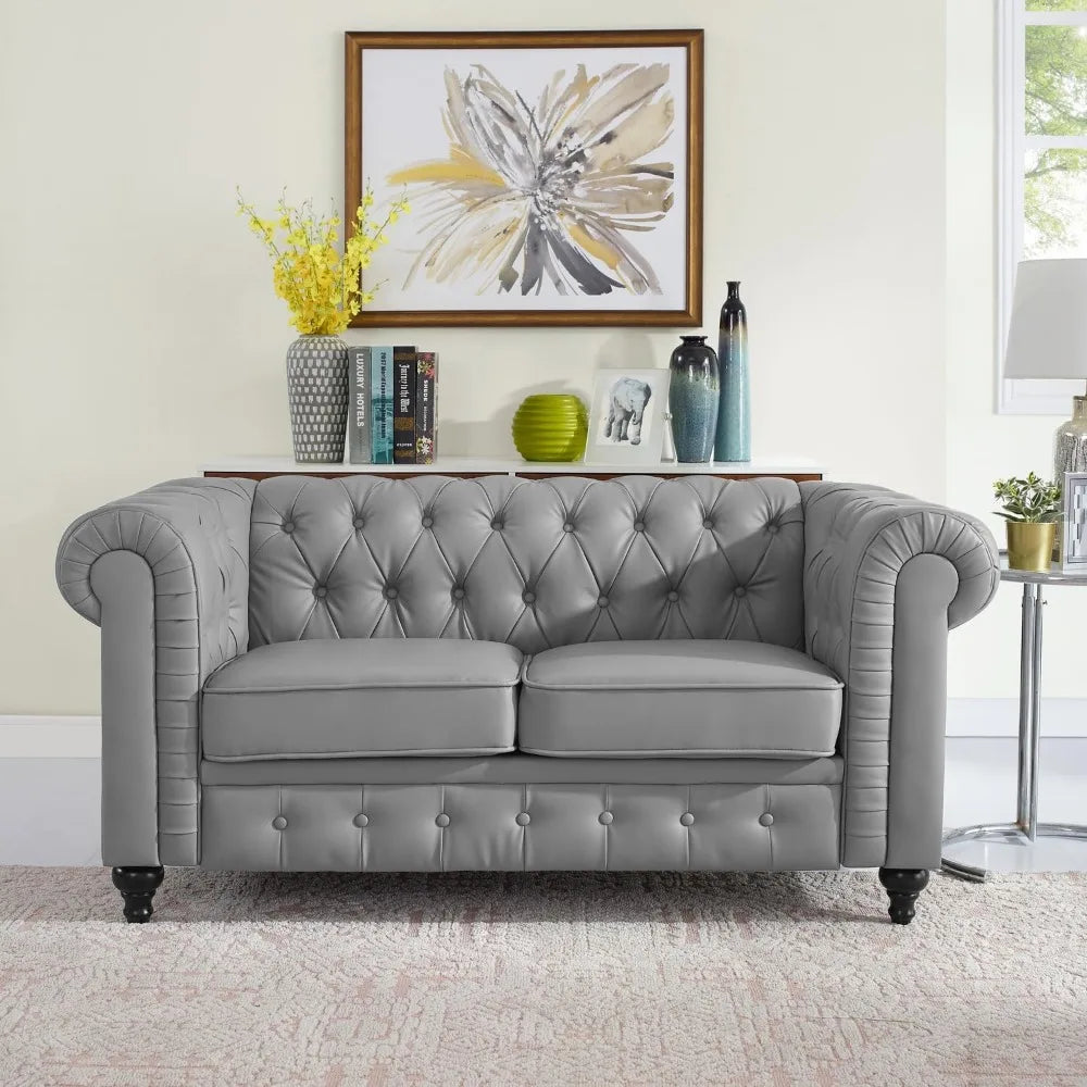 Chesterfield Furniture Leather Sofa Set.